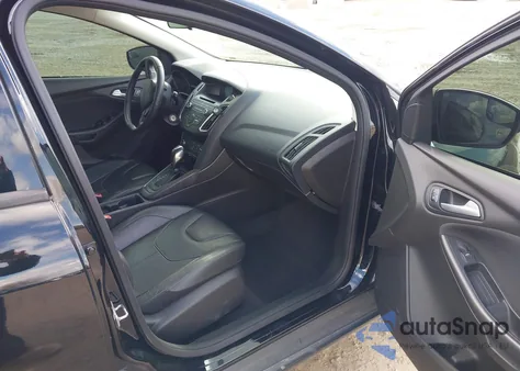 2016 Ford Focus Se из США, поврежденный, VIN 1FADP3K27GL309685